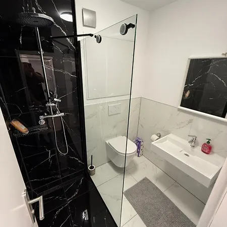 Apartamento Schoene Im Zentrum Von Ludwigshafen am Rhein